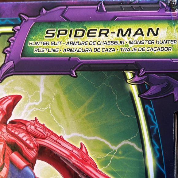 Spider Man Bundle Spider Man Monster Hunter Figure Spider Man Face Mesh Backpack - Picture 8 of 16